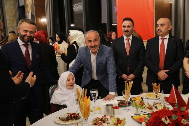 RİZE'DE 100. YIL CUMHURİYET RESEPSİYONU