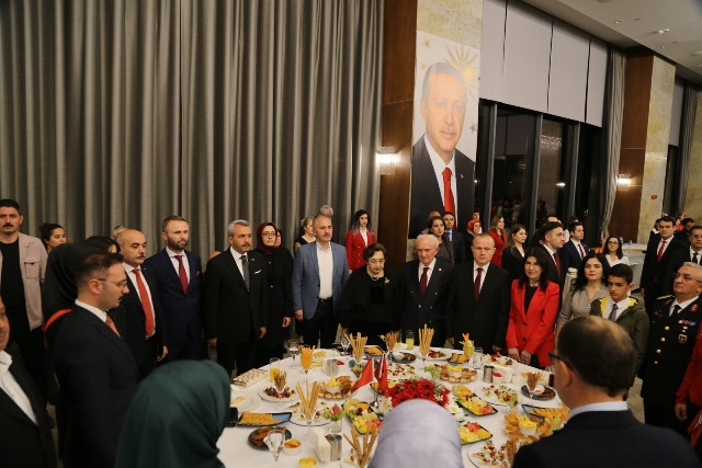 RİZE'DE 100. YIL CUMHURİYET RESEPSİYONU