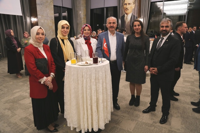 RİZE'DE 100. YIL CUMHURİYET RESEPSİYONU