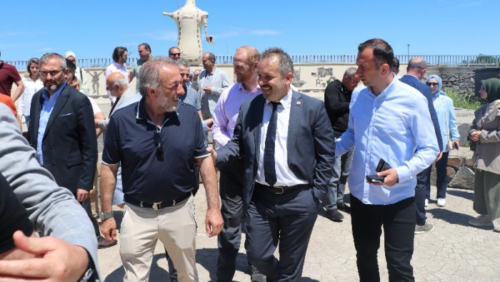 ARDEŞEN'DE BAYRAMLAŞMA