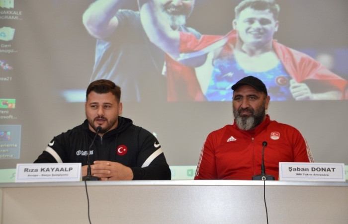 MİLLİ GÜREŞÇİ Rıza KAYAALP' RİZE GÜNEYSU SPOR LİSESİNDE