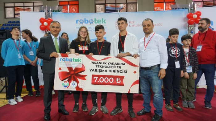 FARKLI ORGANİZASYON ROBOTEK İKİNCİ YILINDA YOĞUN İLGİ İLE KARŞILANDI