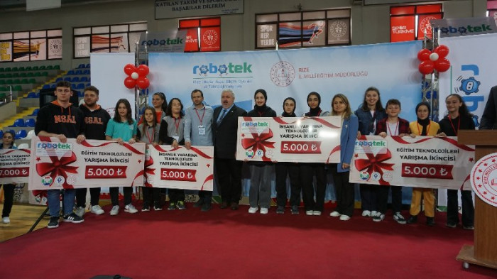 FARKLI ORGANİZASYON ROBOTEK İKİNCİ YILINDA YOĞUN İLGİ İLE KARŞILANDI