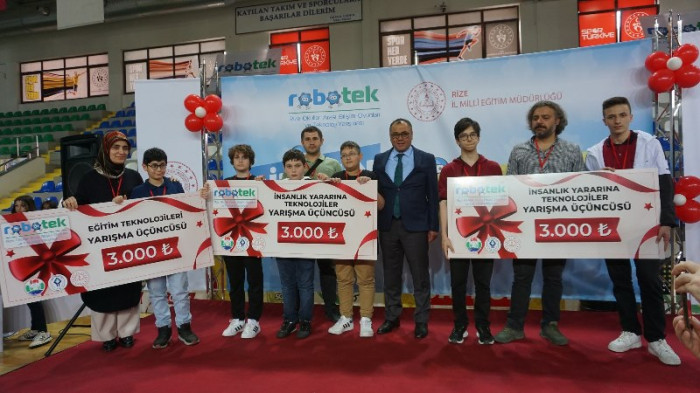 FARKLI ORGANİZASYON ROBOTEK İKİNCİ YILINDA YOĞUN İLGİ İLE KARŞILANDI