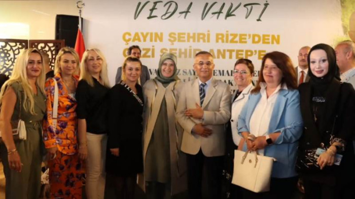 RİZE VALİSİ KEMAL ÇEBER'İN VEDA YEMEĞİ