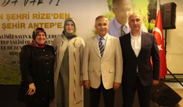 RİZE VALİSİ KEMAL ÇEBER'İN VEDA YEMEĞİ