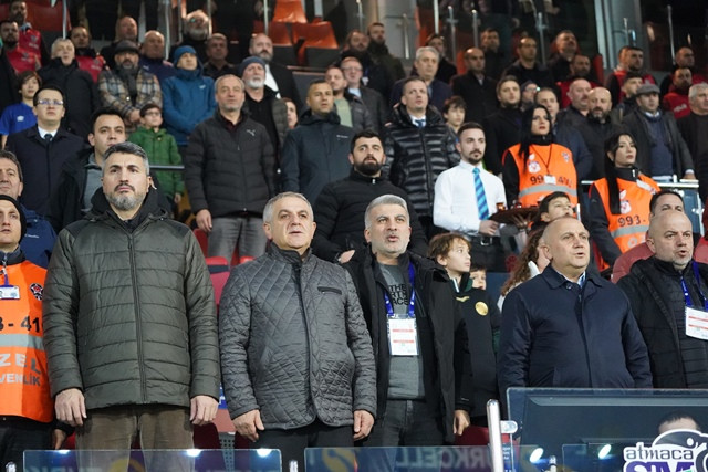 RİZESPOR PENDİKSPOR MAÇ FOTOĞRAFLARI