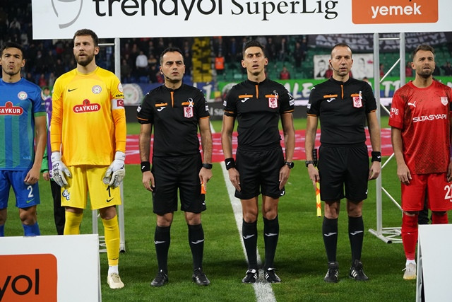 RİZESPOR PENDİKSPOR MAÇ FOTOĞRAFLARI