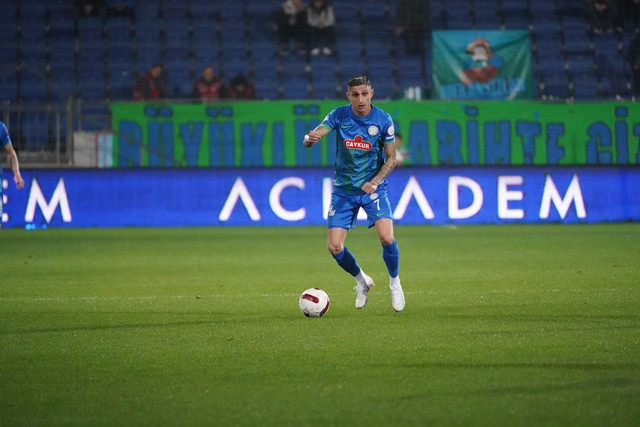 RİZESPOR PENDİKSPOR MAÇ FOTOĞRAFLARI
