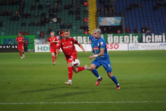 RİZESPOR PENDİKSPOR MAÇ FOTOĞRAFLARI