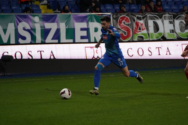 RİZESPOR PENDİKSPOR MAÇ FOTOĞRAFLARI