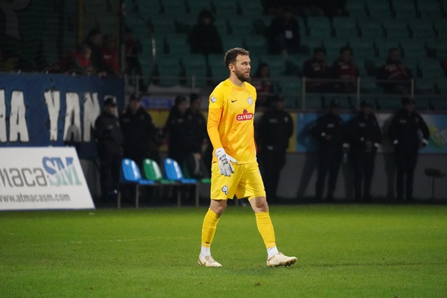 RİZESPOR PENDİKSPOR MAÇ FOTOĞRAFLARI