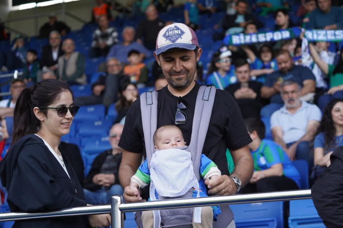 RİZESPOR BODRUMSPOR TRÜBÜNLERDEN RENKLİ GÖRÜNTÜLER