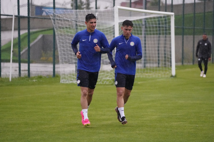 RİZESPOR'UN ERZURUM KAMPI BAŞLADI