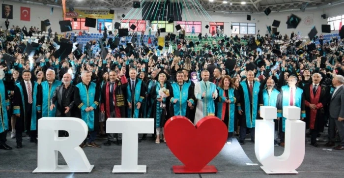 RTEÜ MEZUNİYET TÖRENİ 2025