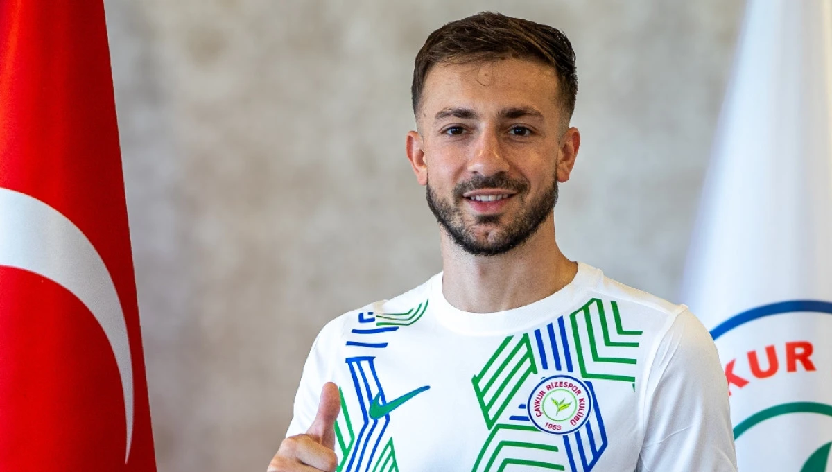 1 YILLIĞINA  RESMEN RİZESPOR'DA .