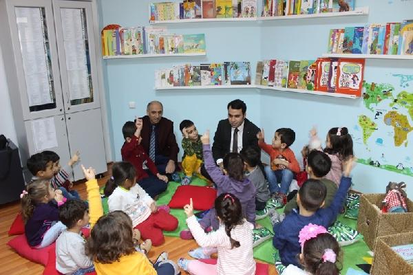Yeşilyurt'ta çocuk kütüphanesi açıldı