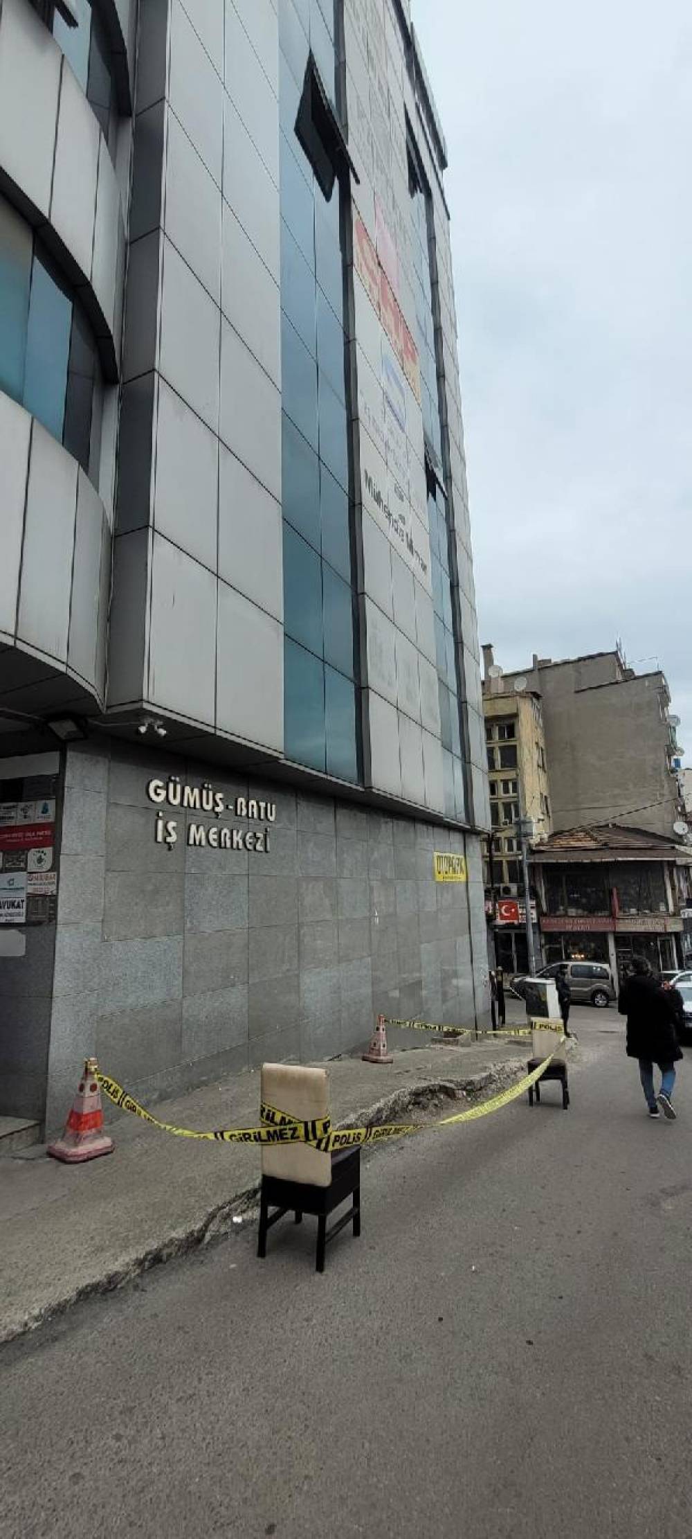Trabzon'da CHP İl Başkanlığı’nı kurşunlamaya 2 tutuklama