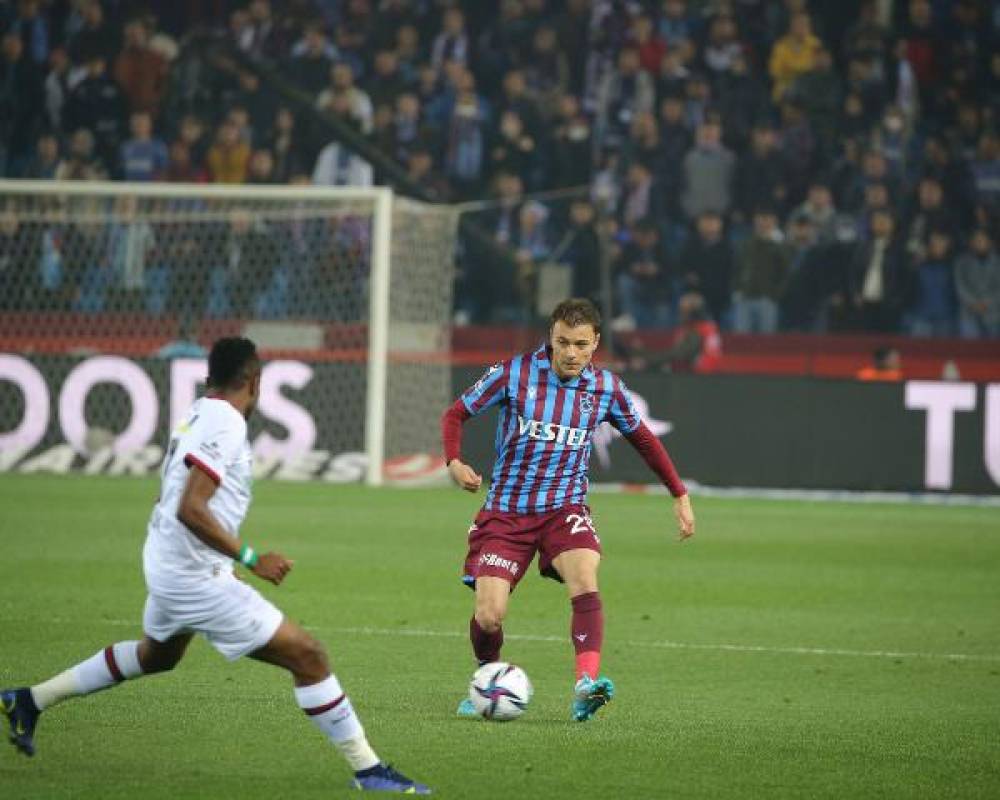 Yusuf Erdoğan, Trabzonspor'dan ayrıldı
