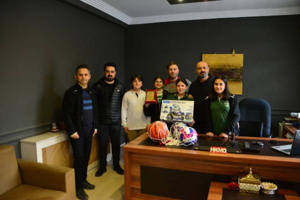 Erbaa'da pil ve elektronik atık toplayan okullara ödül