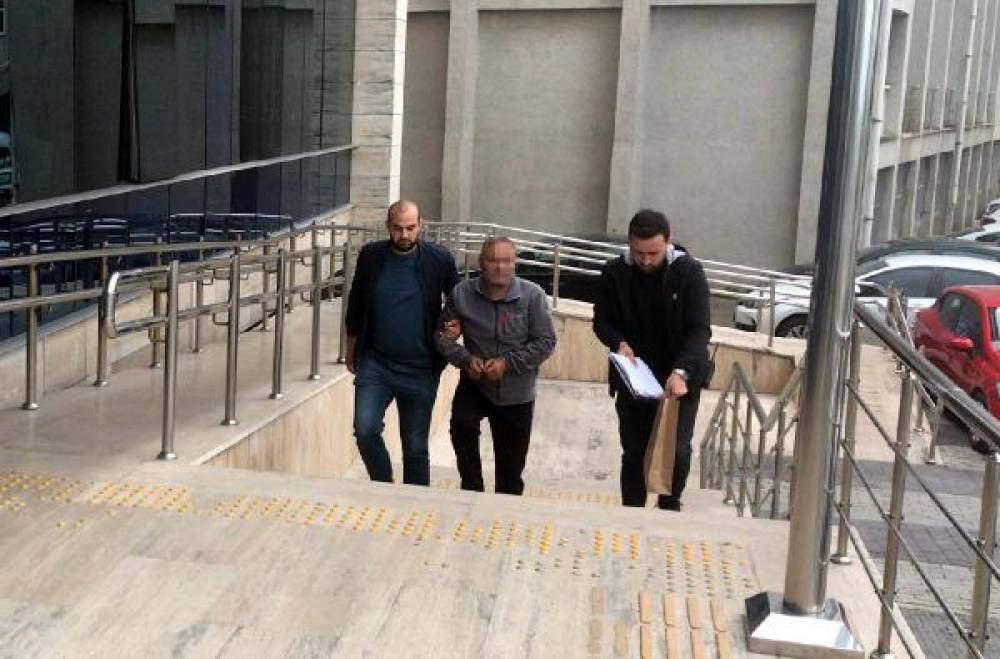 Zonguldak'ta ayrıldığı kadını bıçaklayan şüpheli adliyede