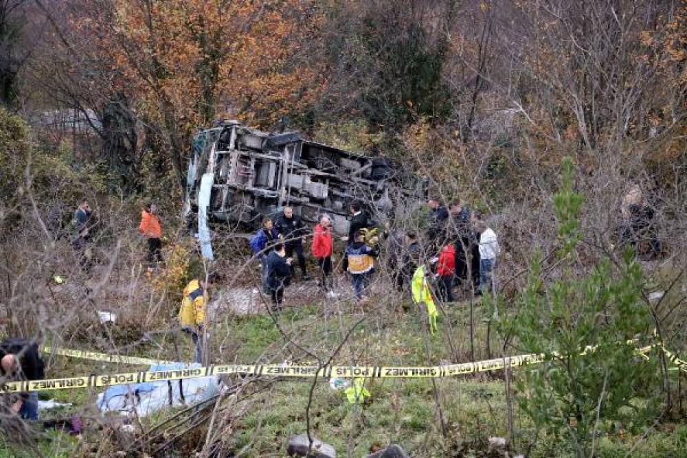 Zonguldak'ta 1 öğrencinin öldüğü servis kazasında sürücü tutuklandı