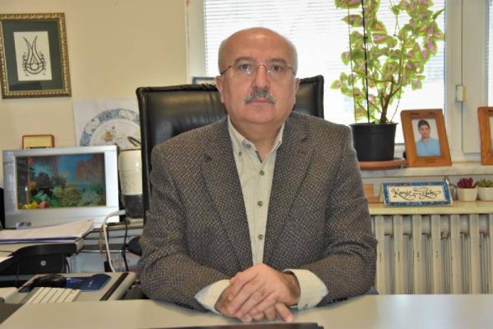 Prof. Dr. Çolak: Diyabet hastaları doktorlarına danışmadan oruç tutmasın