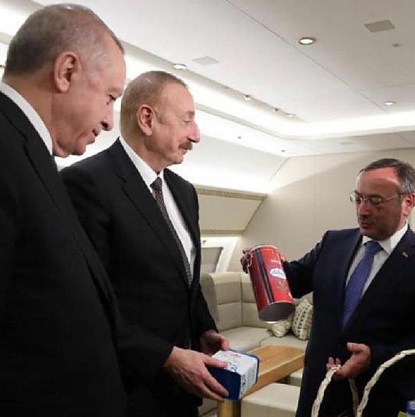 Alim’den Cumhurbaşkanı Aliyev'e Rize çayı hediyesi