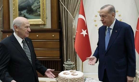 3 BÜYÜK ŞEHİR MHP'NİN