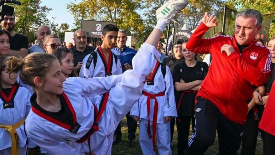 3’den 93’e Herkesi Spora Davet Ediyoruz