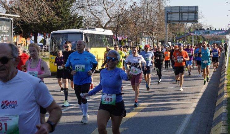 44. Uluslararası Trabzon Yarı Maratonunda Ter Döktüler
