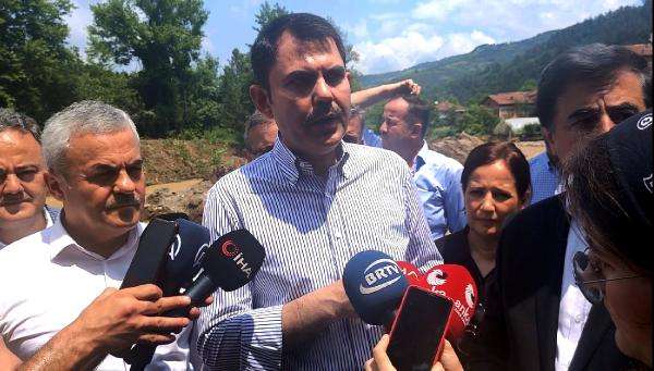 Bakan Kurum, selin vurduğu Karab&uuml;k'te