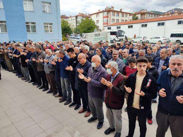 Karab&uuml;k&rsquo;te 41 madenci i&ccedil;in gıyabi cenaze namazı kılındı