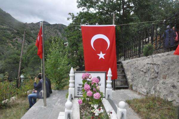Şehit Necmettin &ouml;ğretmen, anıldı