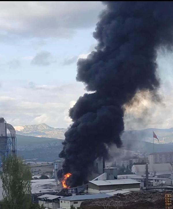 Samsun’da orman ürünleri fabrikasında çıkan yangın söndürüldü