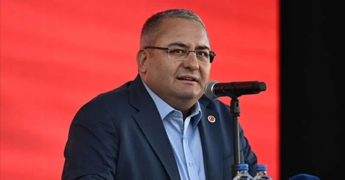 AK PARTİ'YE KATILIYOR