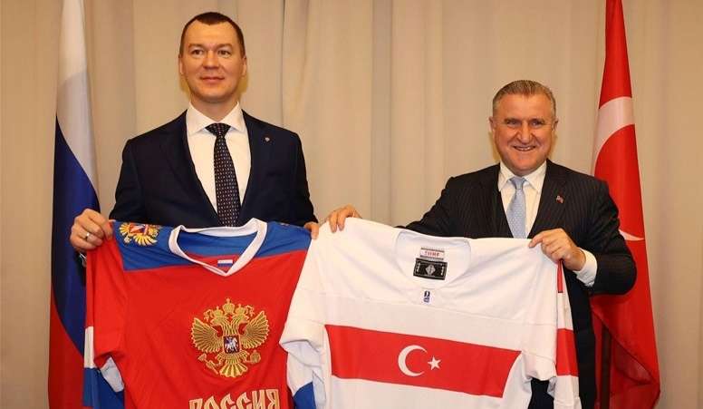 BAKAN DR. BAK; RUSYA'DA RUS MEVKİDAŞI DEGTYAREV İLE GÖRÜŞTÜ