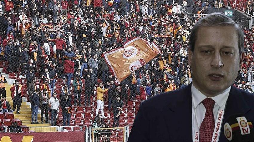 Galatasaray taraftarı yine istifaya davet etti