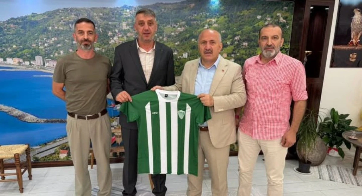 &Ccedil;AYESLİSPOR BAŞKAN &Ccedil;İFT&Ccedil;İ'DEN DESTEK İSTEDİ