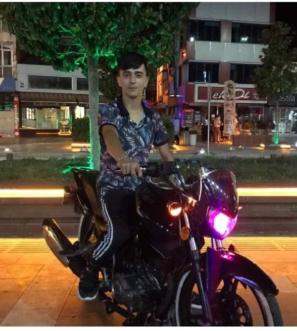 Zonguldak'ta cinayete kurban giden Enes'in katili teslim oldu