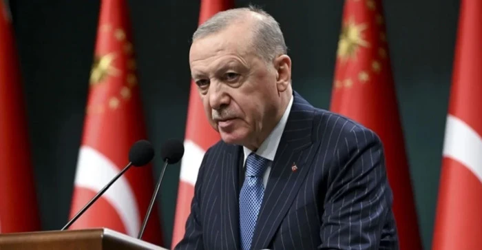 Darbeciliğin ve Cuntacılığın kitabını CHP yazmıştır.