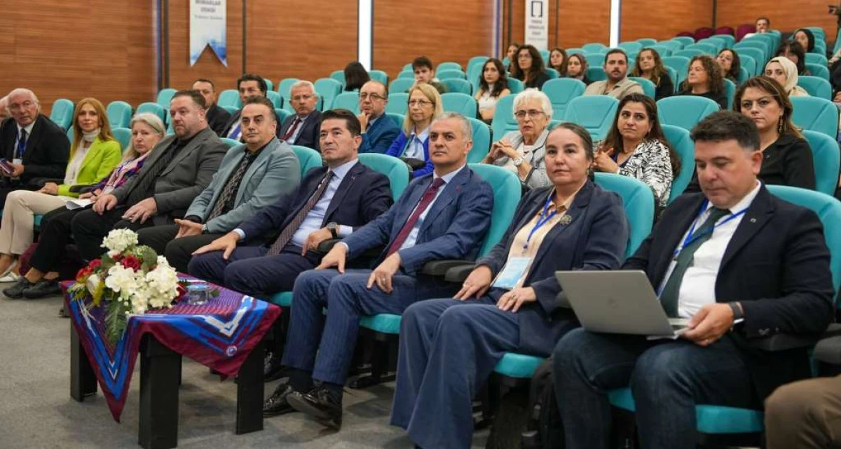 &ldquo;Doğu Karadeniz Kent ve Mimarlık Tartışmaları&rdquo;