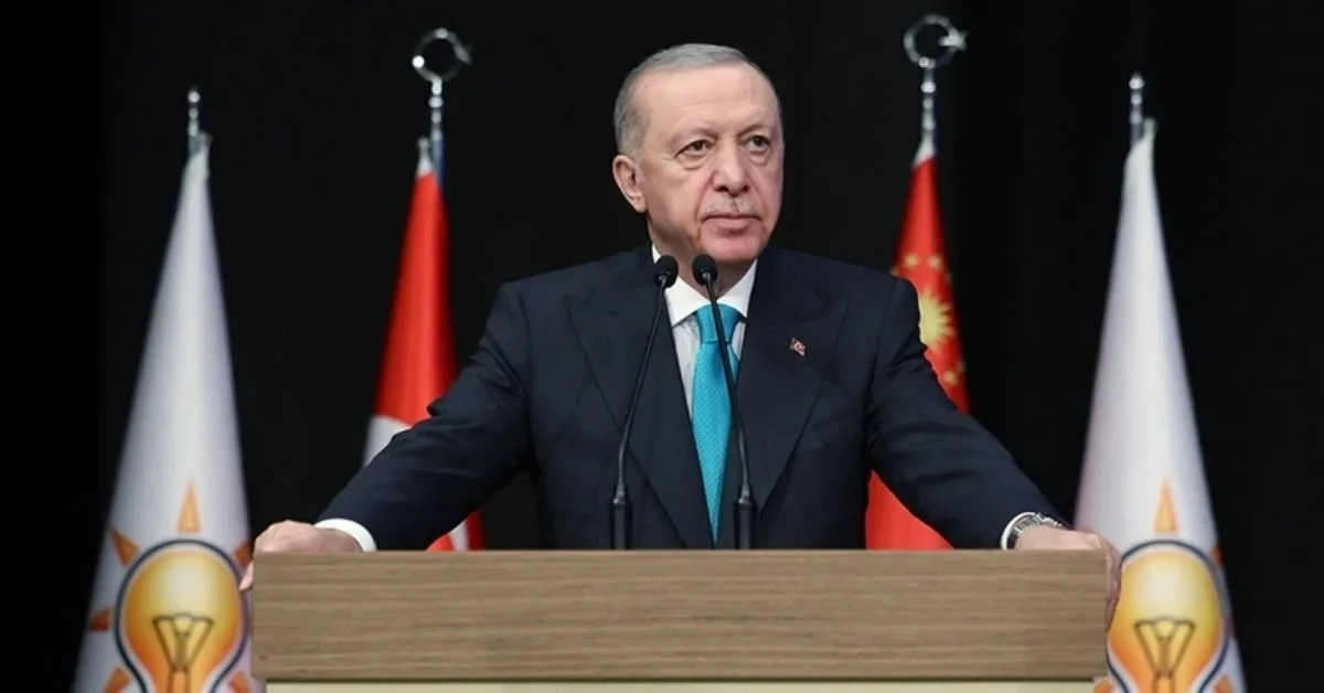 Erdoğan’dan Özgür Özel’e 500 bin liralık tazminat davası