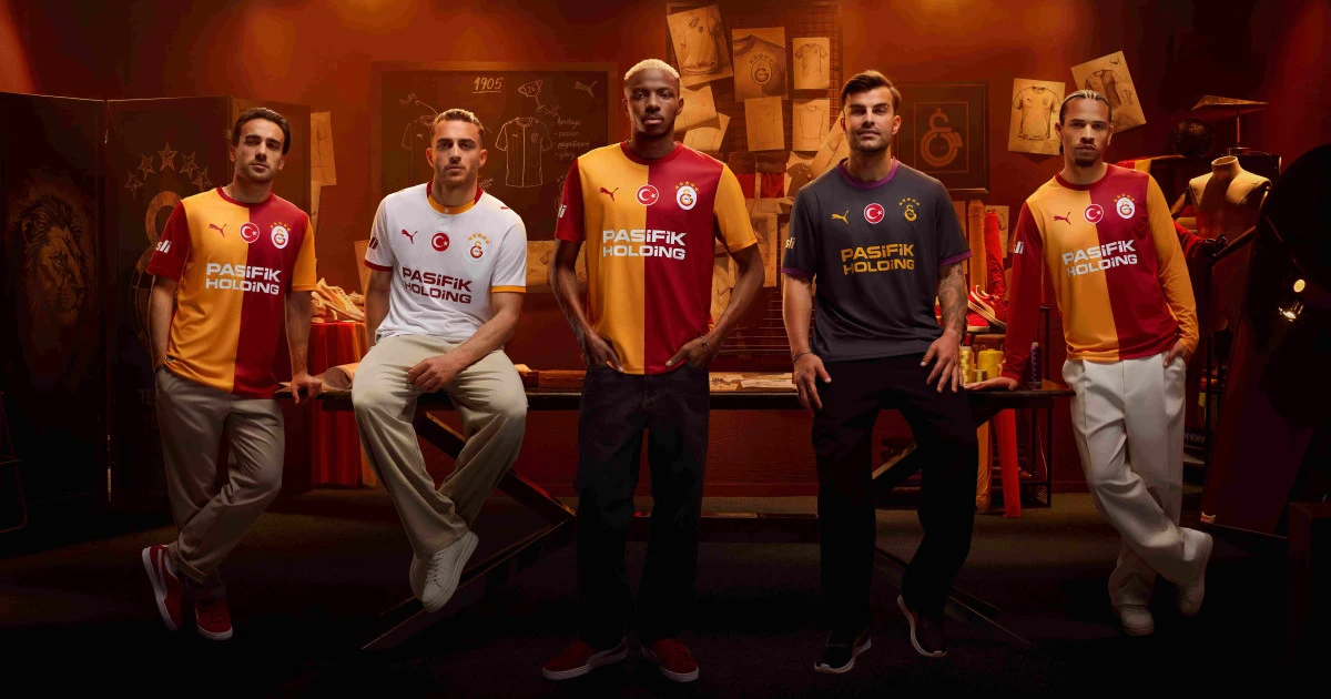 Galatasaray&rsquo;ın Yeni Sezon Formaları Tanıtıldı
