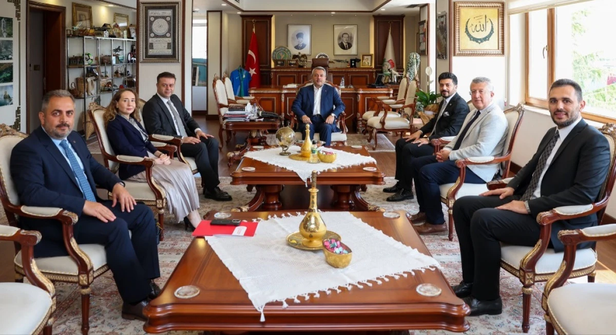 GEN&Ccedil;LERİN   EMRE ABİSİ   RİZE'DE