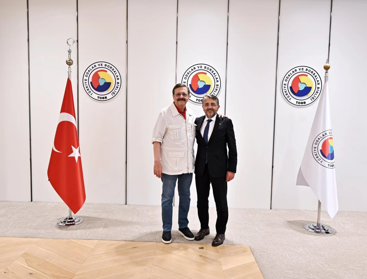 HİSARCIKLIOĞLU İLE RİZE'Yİ G&Ouml;R&Uuml;ŞT&Uuml; 
