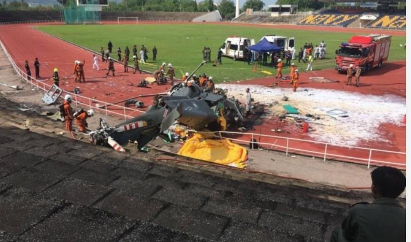 iki helikopter havada çarpıştı; 10 kişi hayatını kaybetti