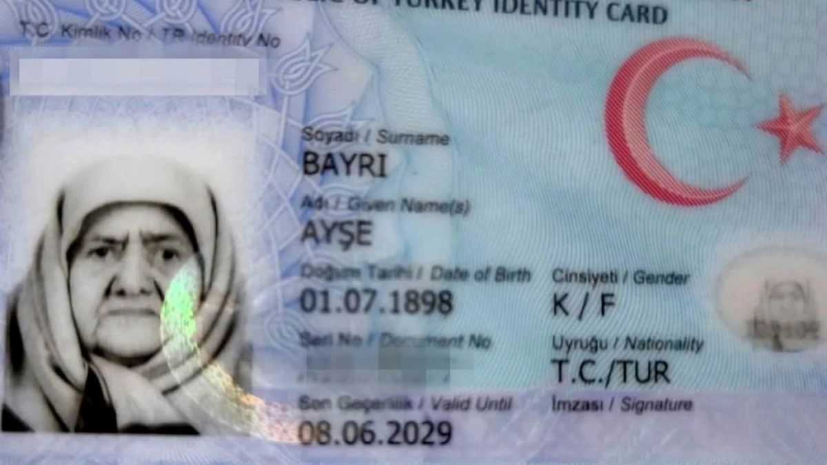 Karadenizli Ayşe Nine 127 yaşında hayatını kaybetti