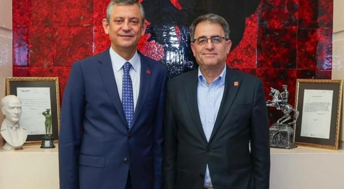 ÖZGÜR ÖZEL ÇAY MİTİNGİ İÇİN RİZE'YE GELİYOR