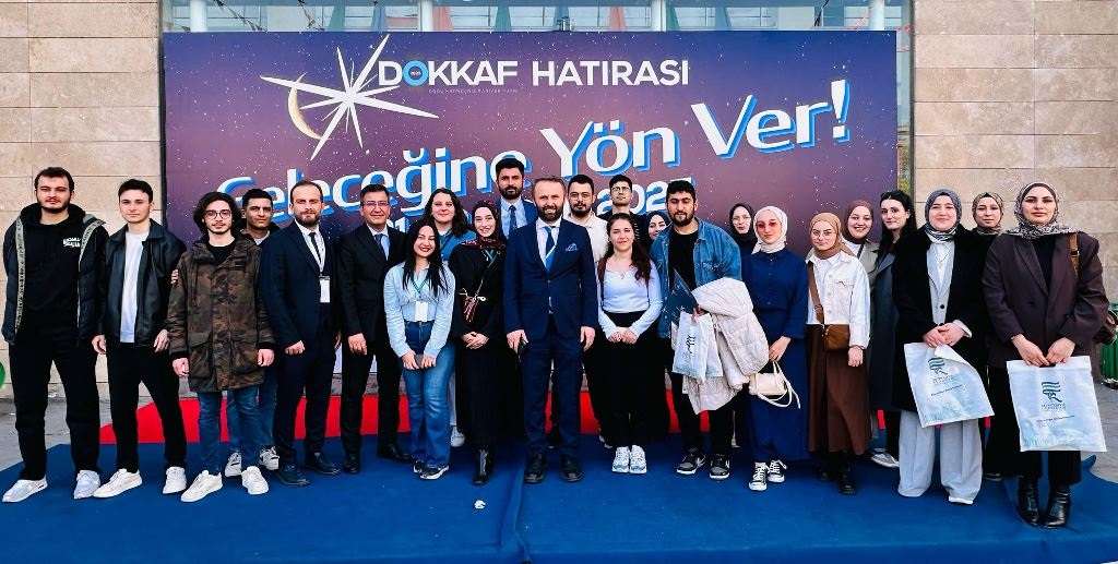 Recep Tayyip Erdoğan Üniversitesi Doğu Karadeniz Kariyer Fuarı'nda